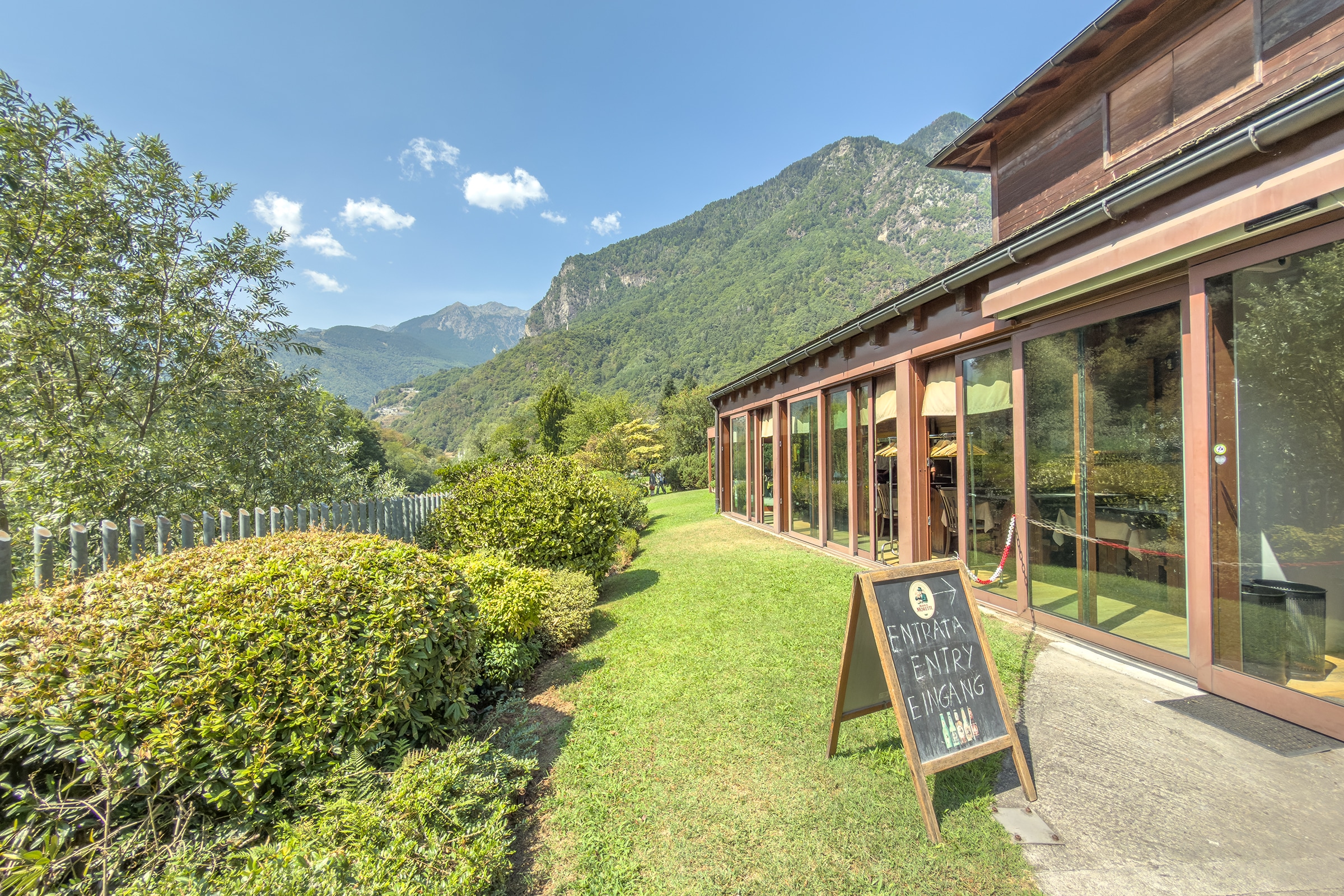 16_Hotel_Gastronomie_und_Wohnensemble_in_Chiavenna_IMG_3780