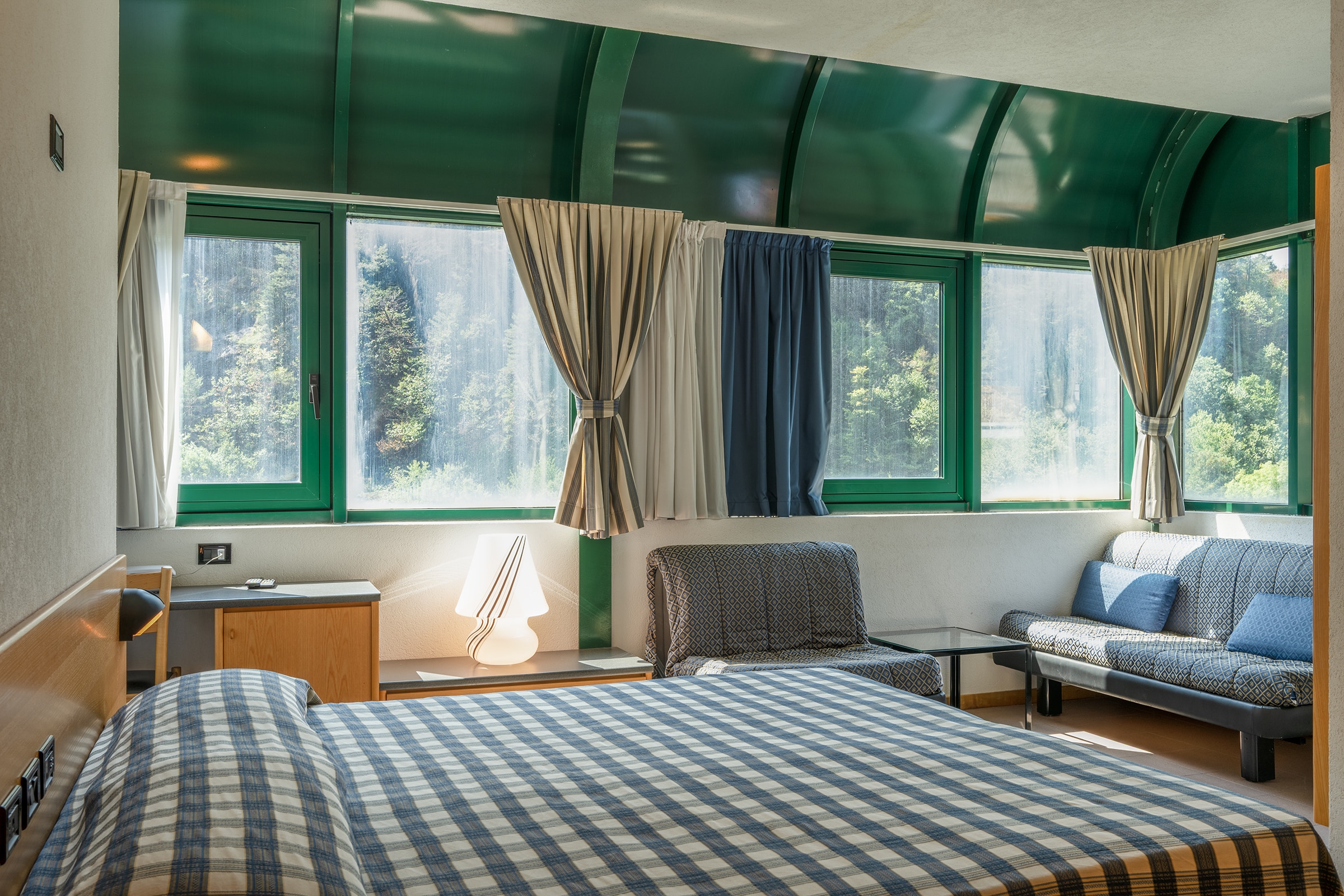 8_Hotel_Gastronomie_und_Wohnensemble_in_Chiavenna_DSC1967-HDR-Edit